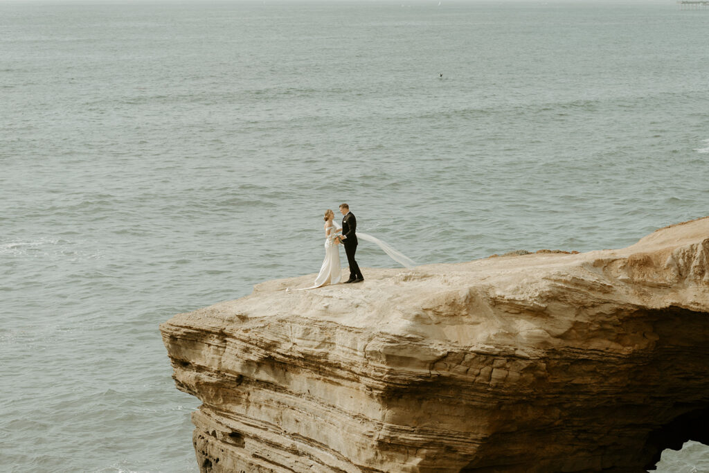 sunset cliffs wedding couple photos