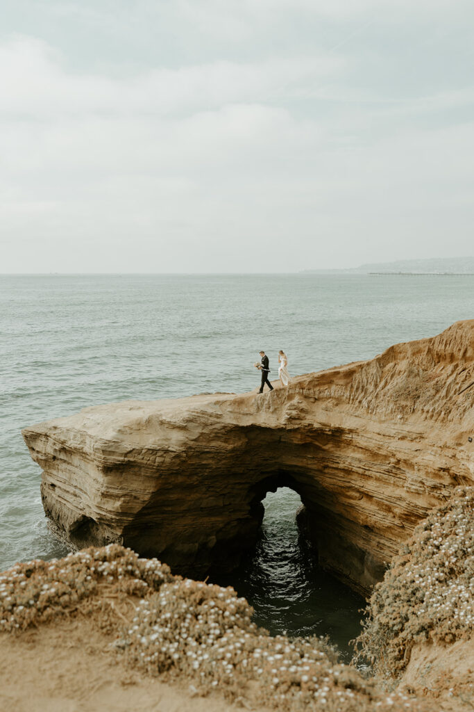 sunset cliffs wedding couple photos