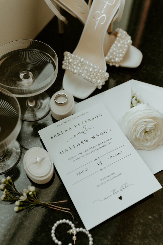 elegant wedding details