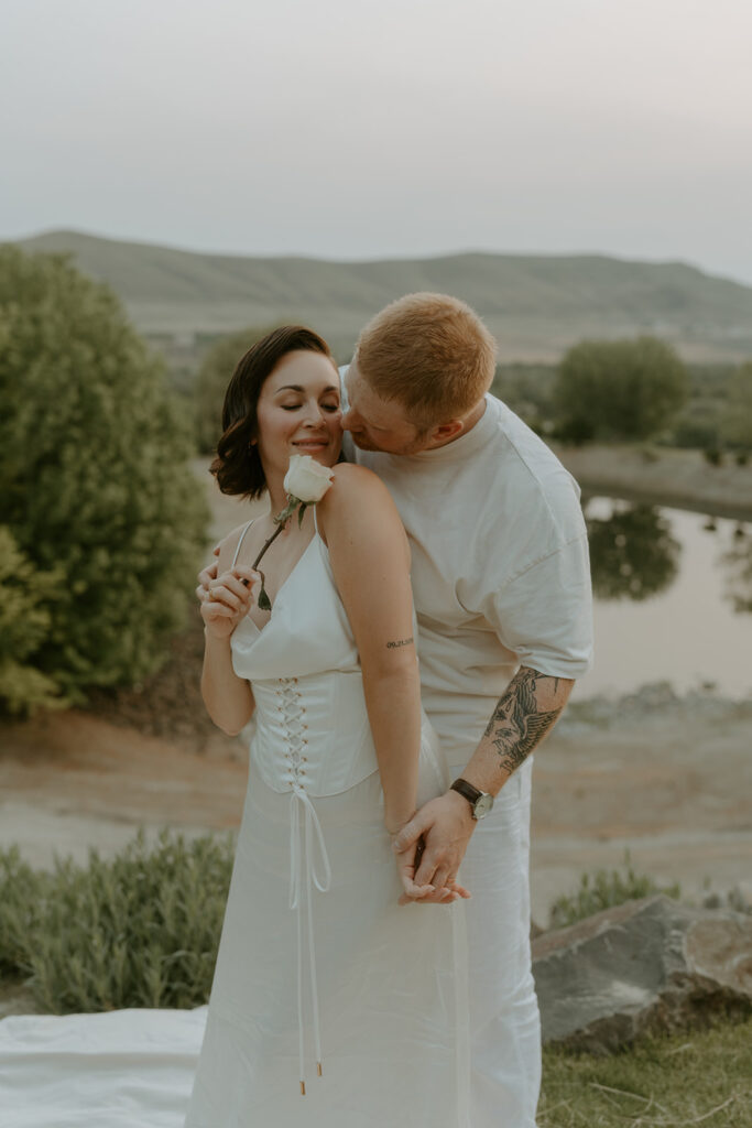 creative couples photoshoot with a picnic