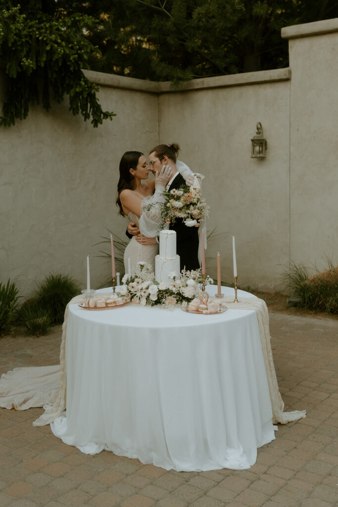 elegant wedding table decor