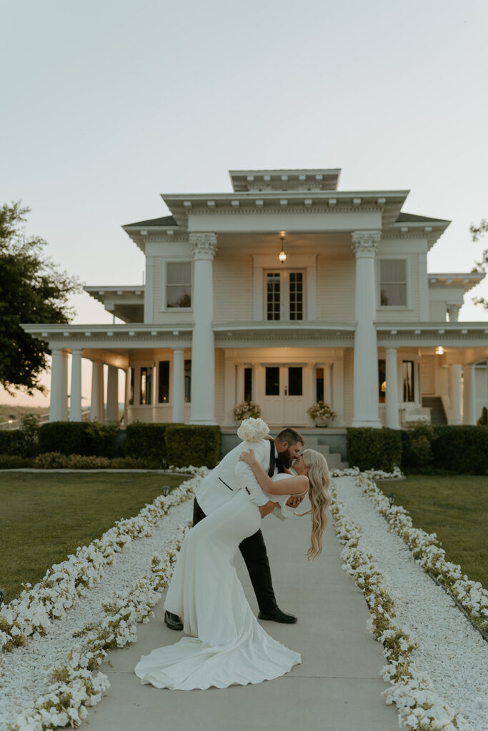 Capturing timeless moments of romance with an Old Hollywood twist at Moore Mansion.